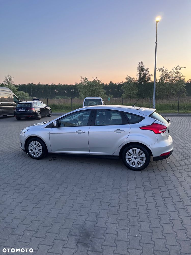 Ford Focus 1.6 Gold X - 3
