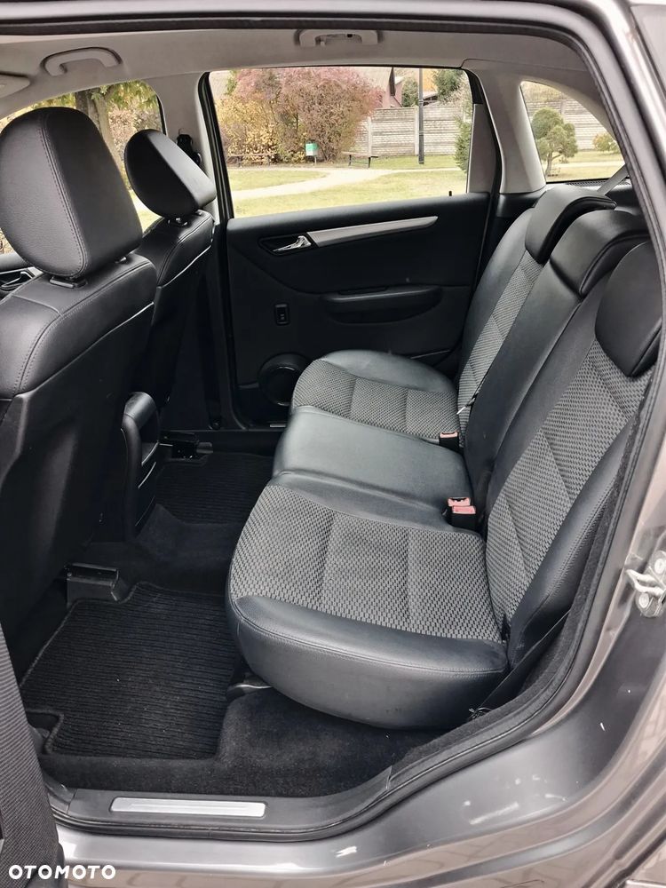 Mercedes-Benz Klasa B - 14