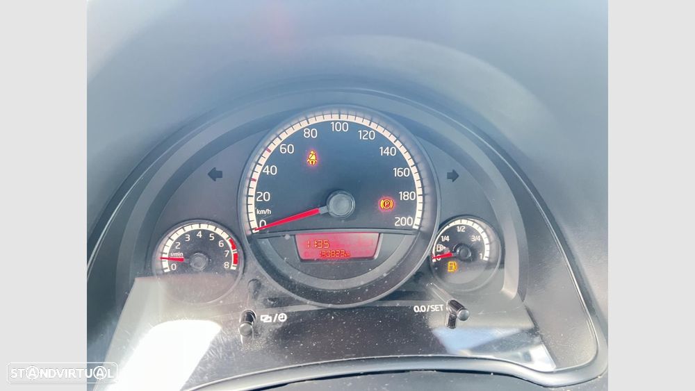 VW Up! 1.0 BlueMotion Move - 17