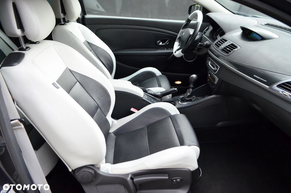 Renault Megane - 14