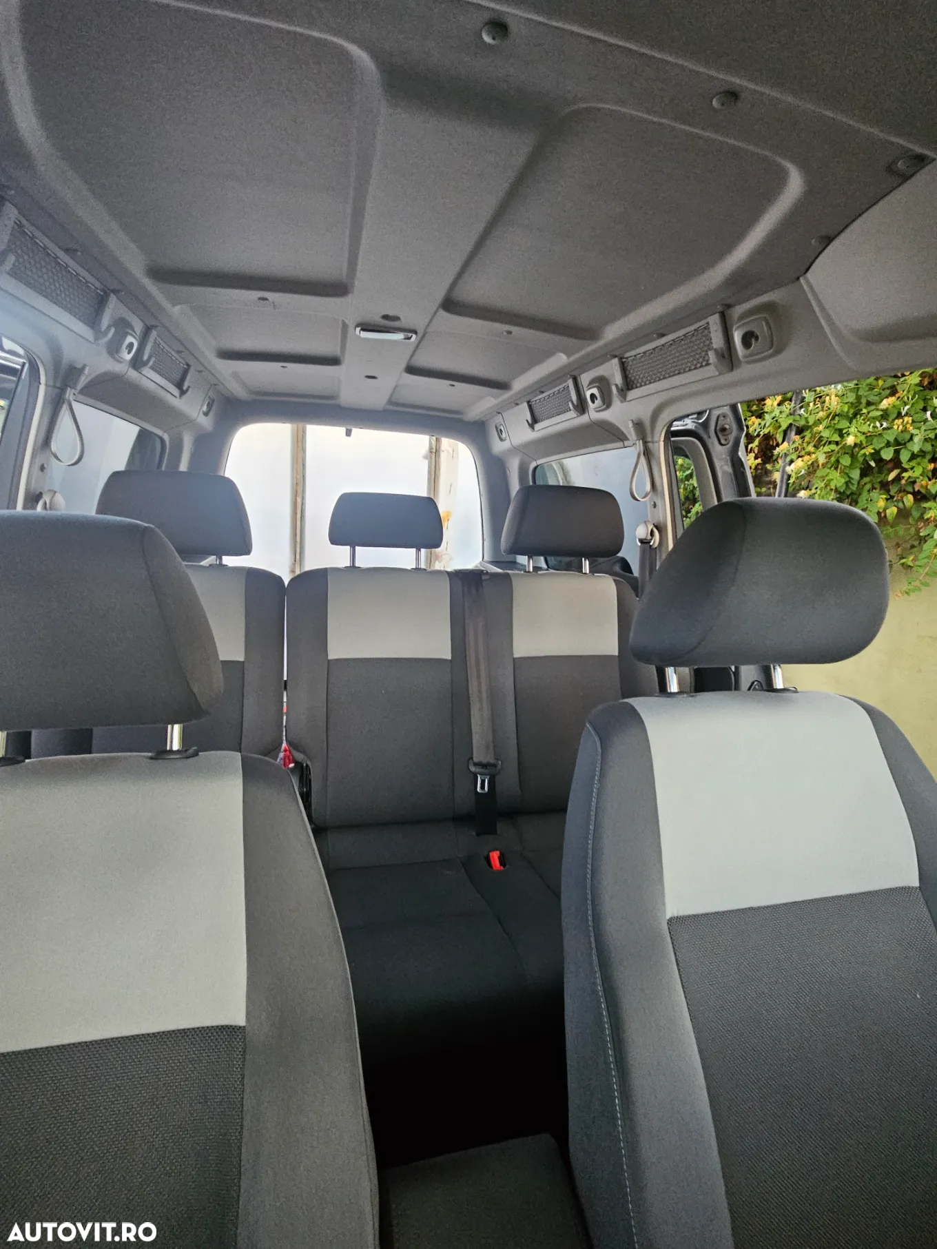Volkswagen Caddy Maxi 2.0 TDI Comfortline - 8