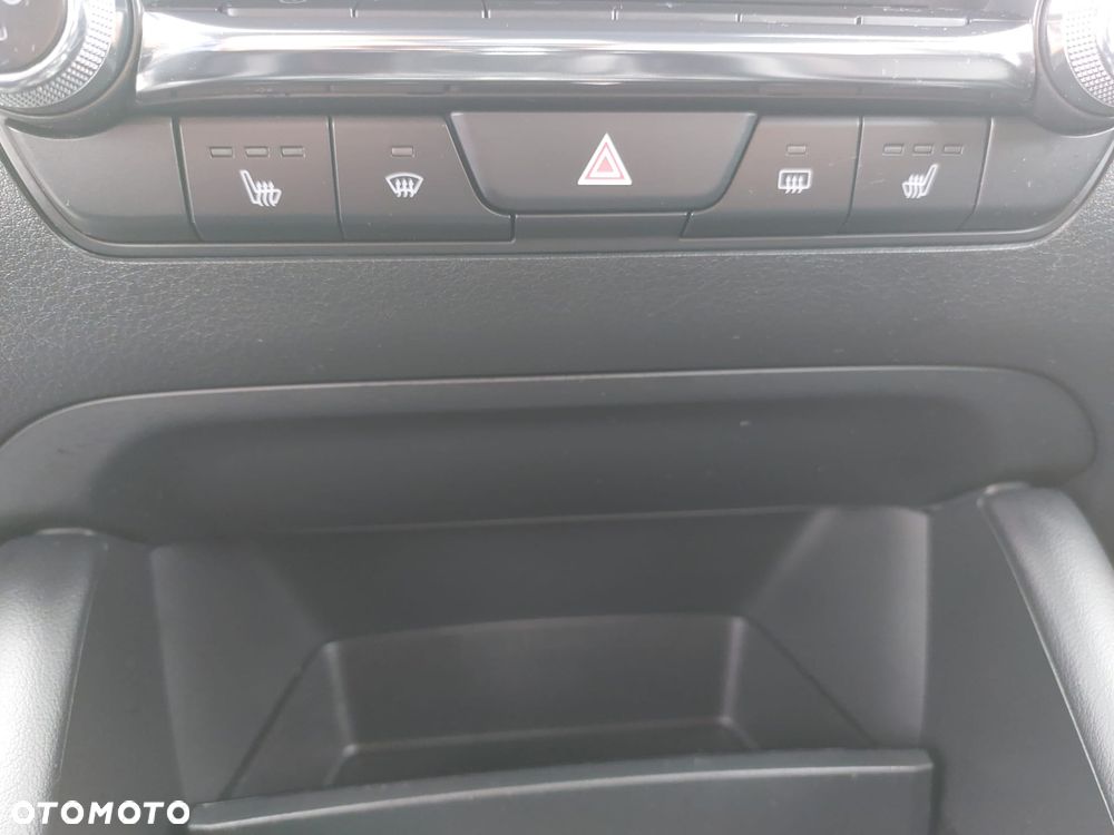 Mazda 3 e-SKYACTIV-G 150 M HYBRID HOMURA - 27