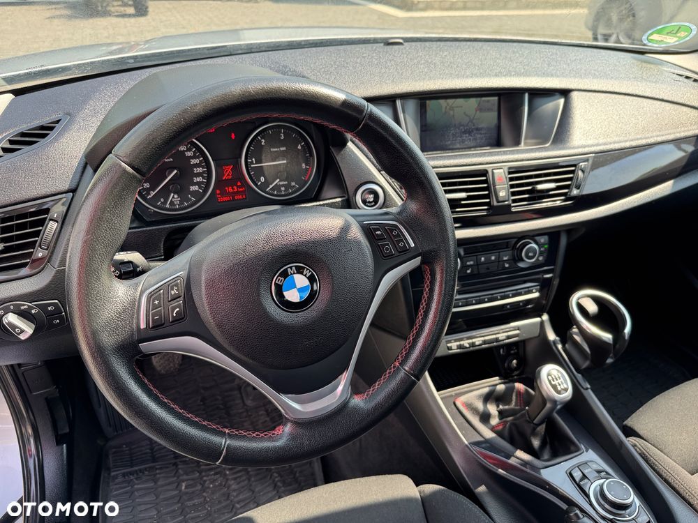 BMW X1 sDrive18d Sport Line - 21