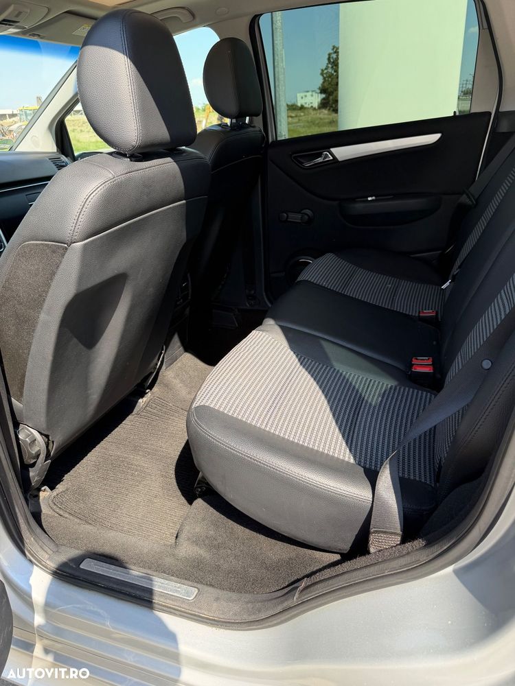 Mercedes-Benz B 200 - 15