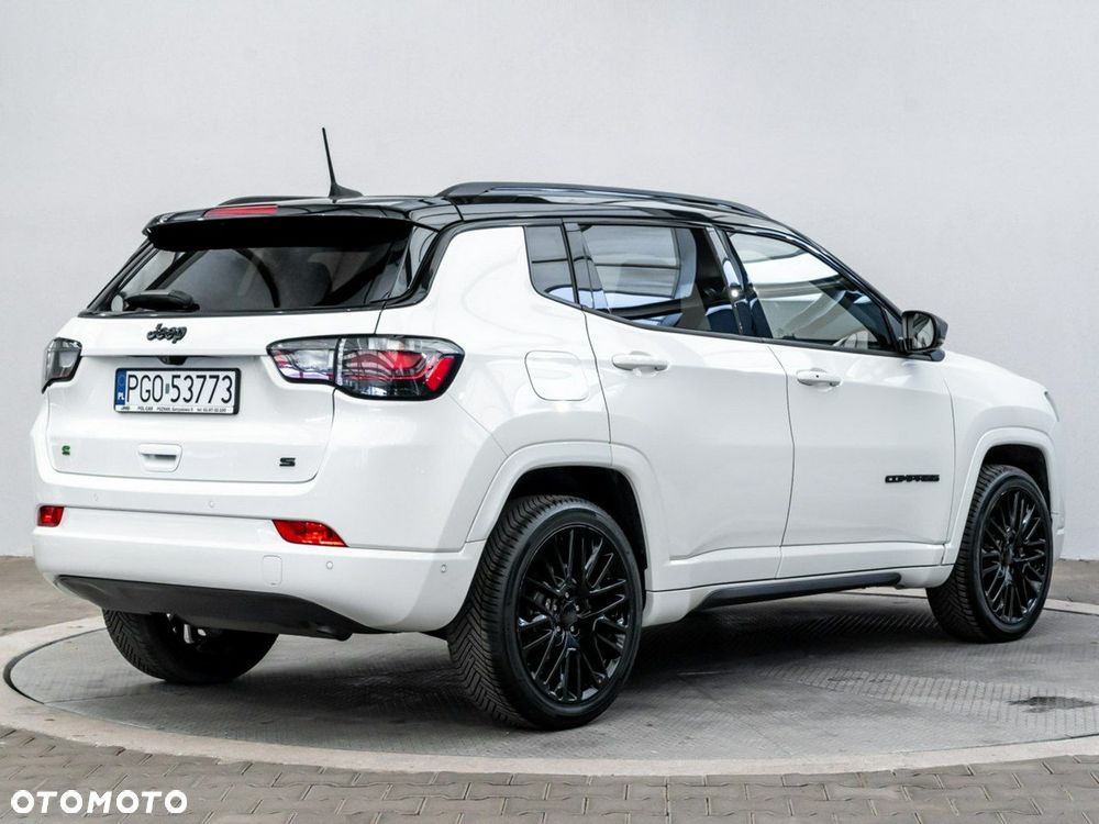 Jeep Compass - 3