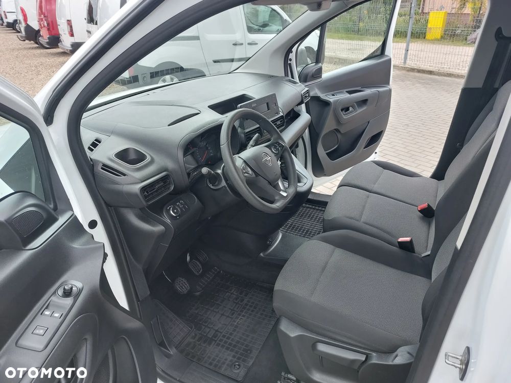Opel Combo - 13