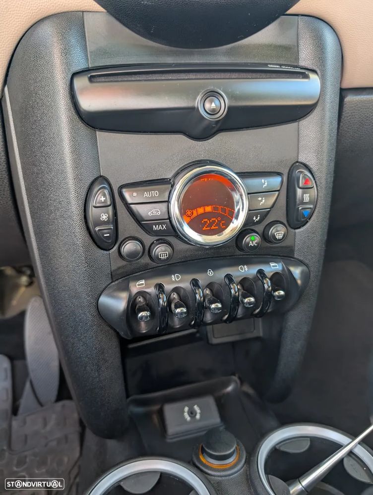 MINI 3 Portas Cooper D - 14