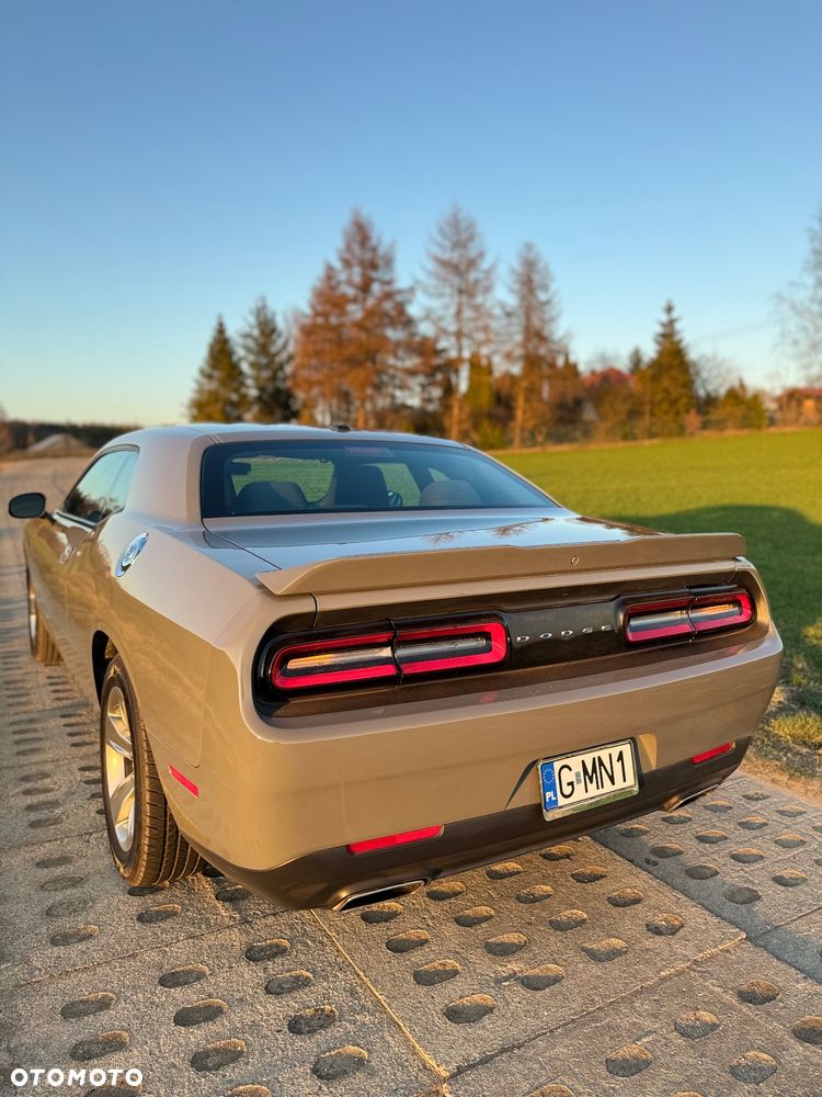 Dodge Challenger 3.6 SXT - 6