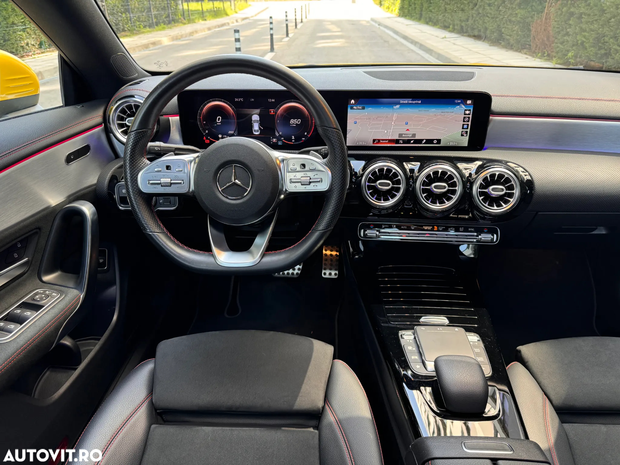 Mercedes-Benz CLA 180 d Shooting Brake 7G-DCT AMG Line - 25