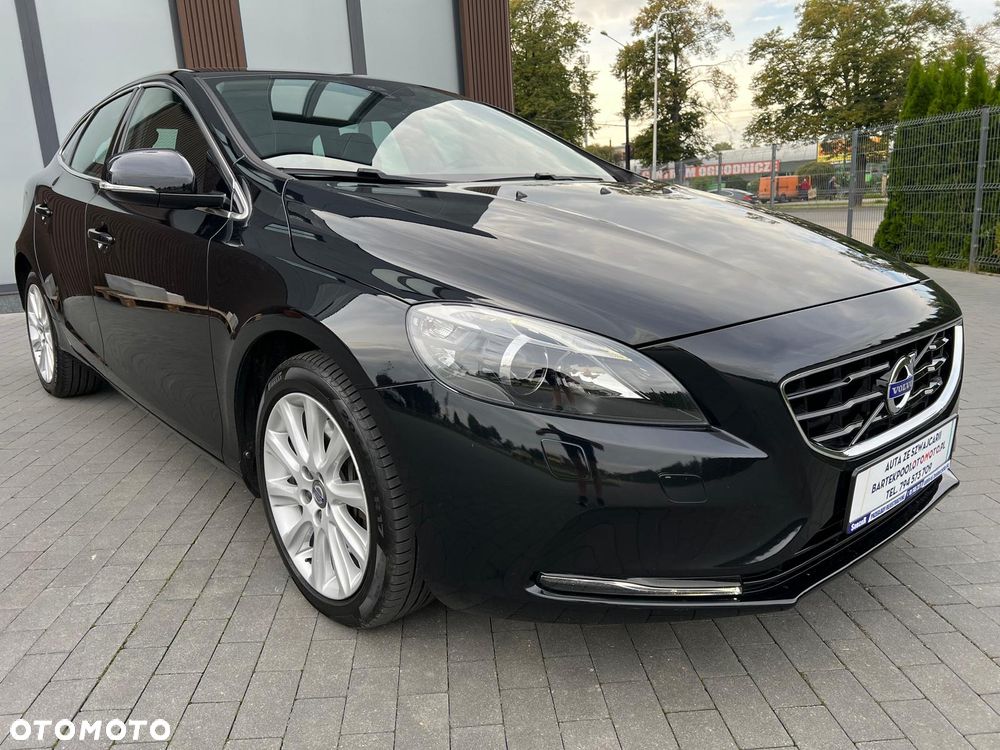 Volvo V40 D4 Geartronic Momentum - 2