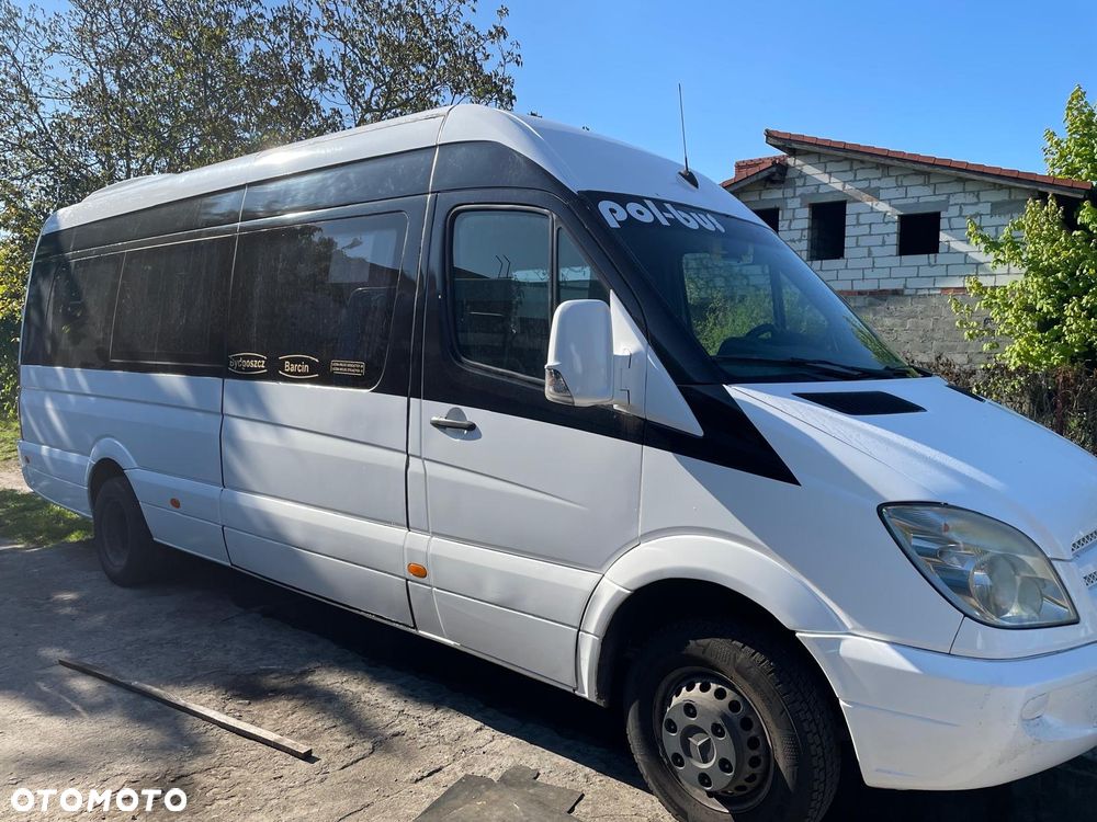 Mercedes-Benz Sprinter - 2