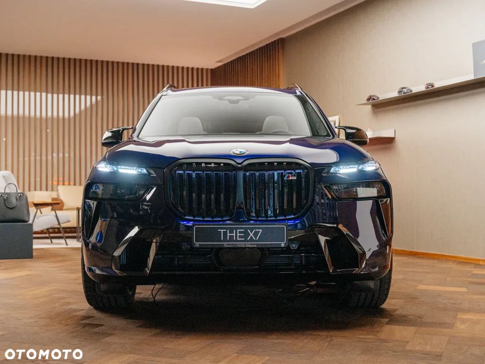 BMW X7 M60i xDrive - 2