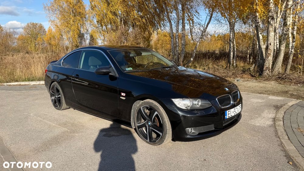 BMW Seria 3 325i - 3