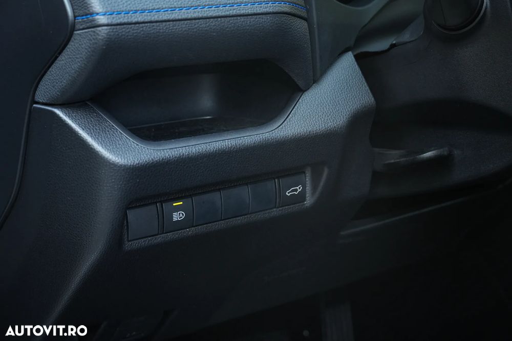Toyota RAV4 2.5 VVT-iE 4x4 Exclusive - 32