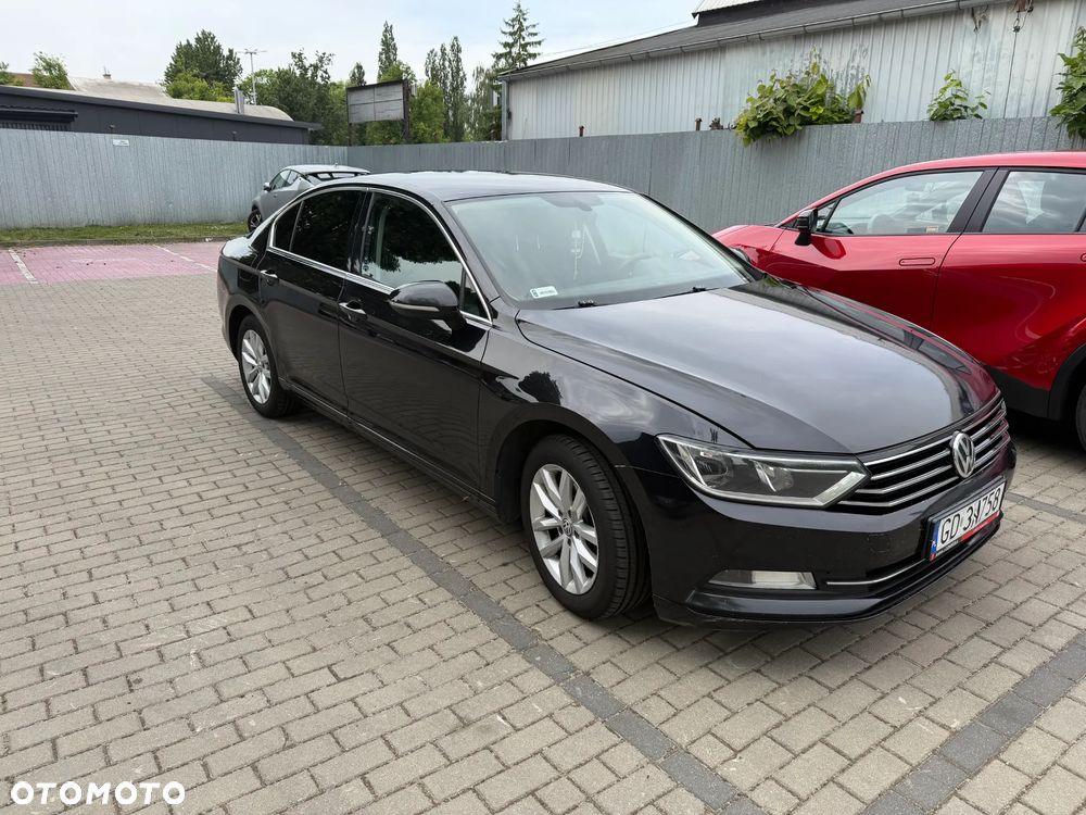 Volkswagen Passat 1.6 TDI BMT Comfortline - 1