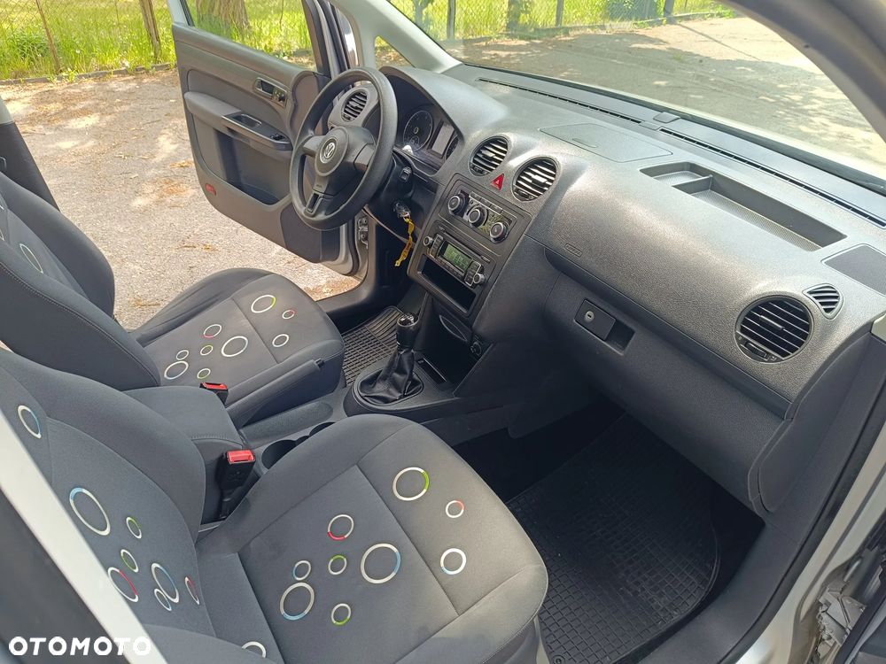 Volkswagen Caddy - 19