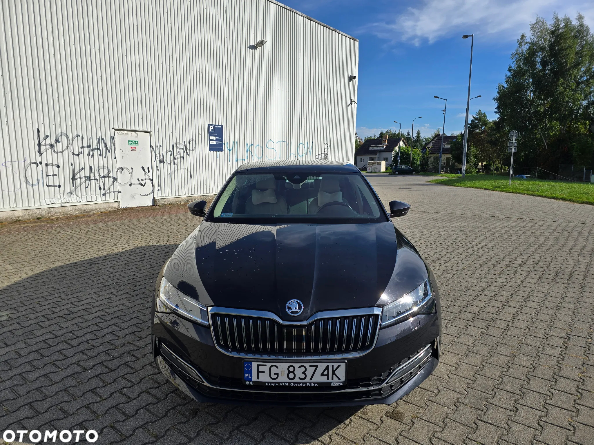 Skoda Superb 2.0 TSI L&K DSG - 2