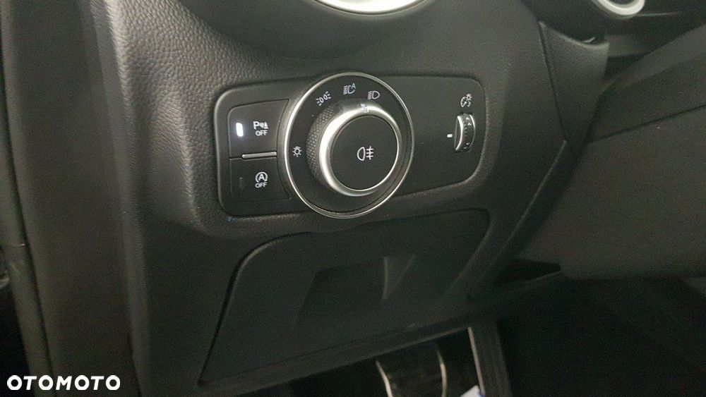 Alfa Romeo Stelvio - 20