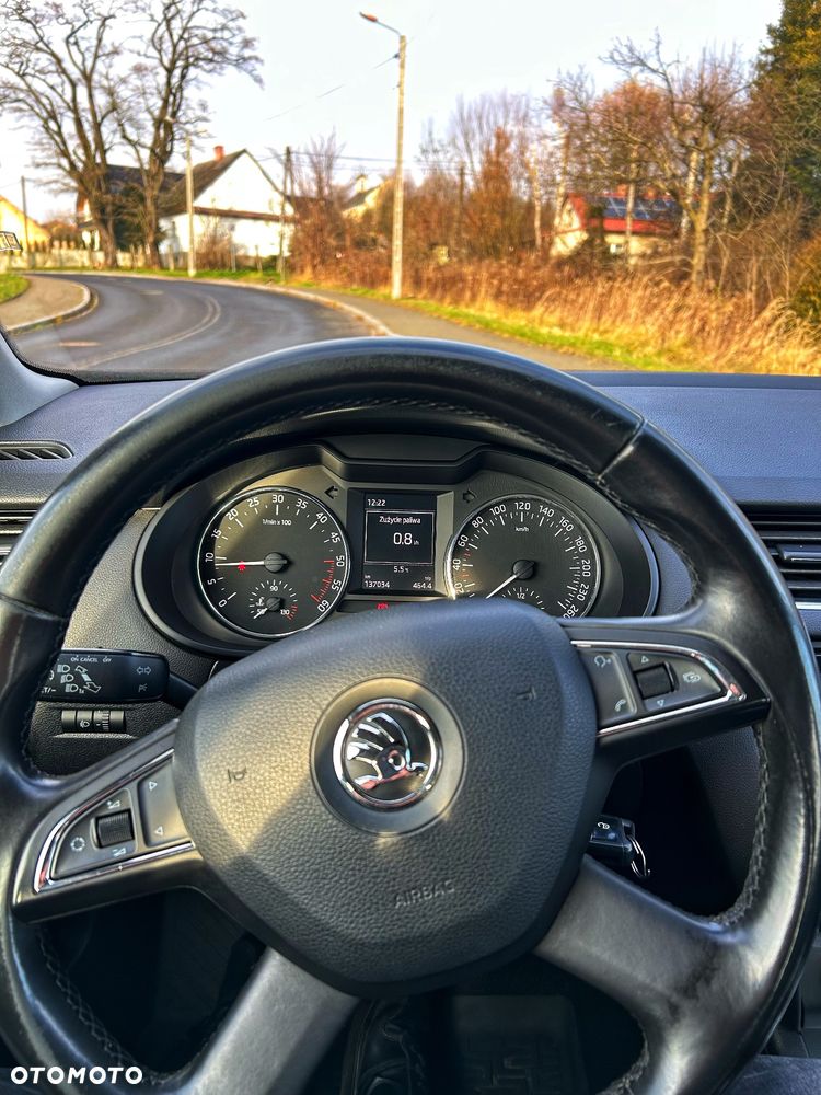 Skoda Octavia 2.0 TDI Edition - 12