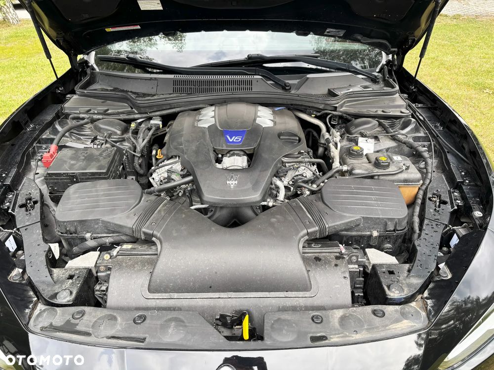 Maserati Ghibli S GranSport - 28