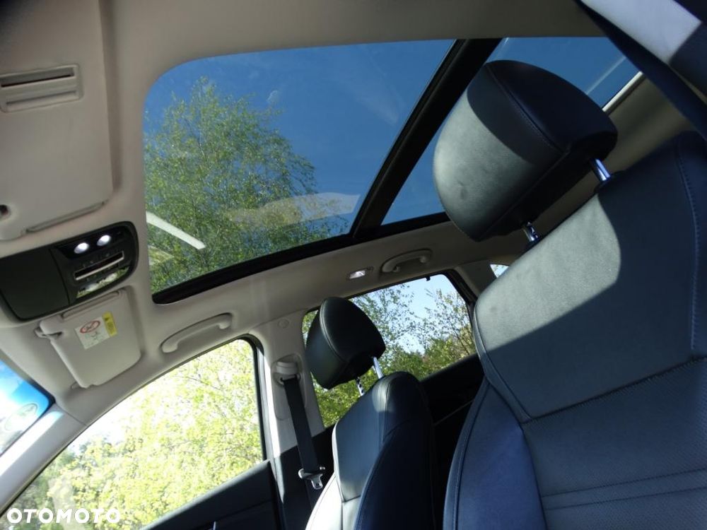 Kia Sorento - 11