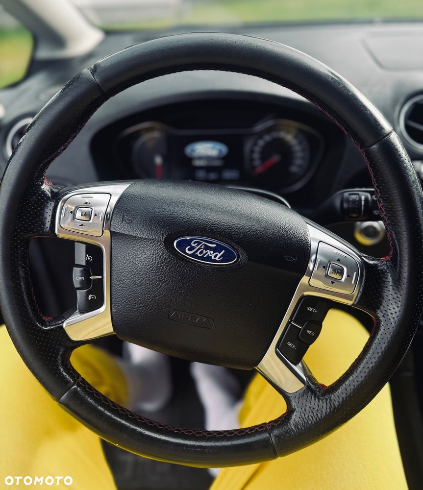 Ford S-Max - 7