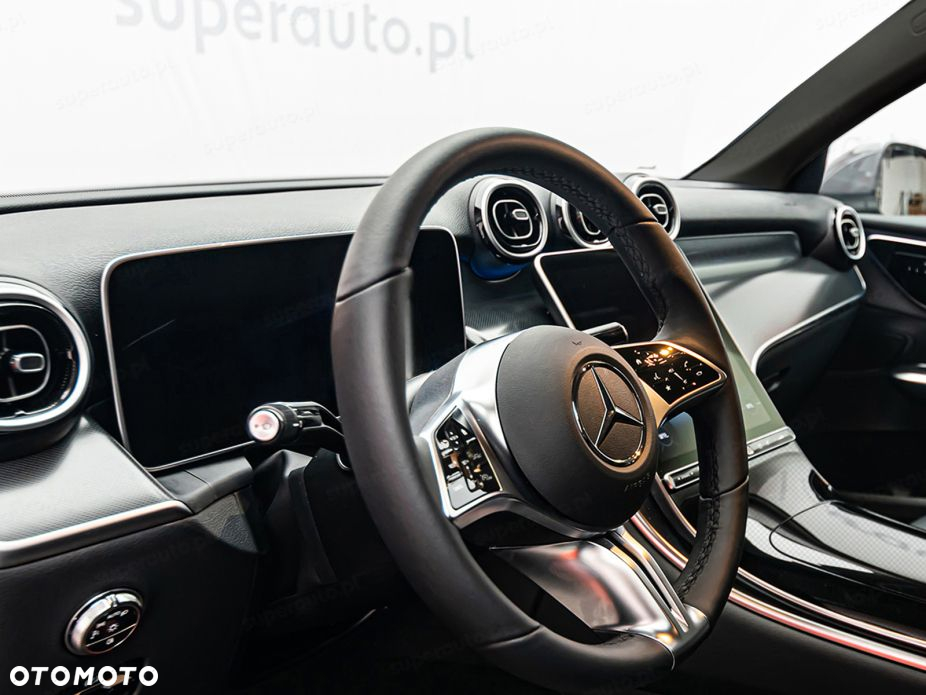 Mercedes-Benz GLC - 9