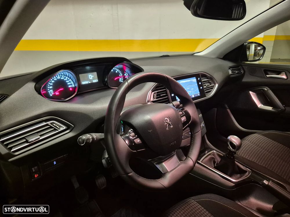 Peugeot 308 SW 1.5 BlueHDi Active - 25