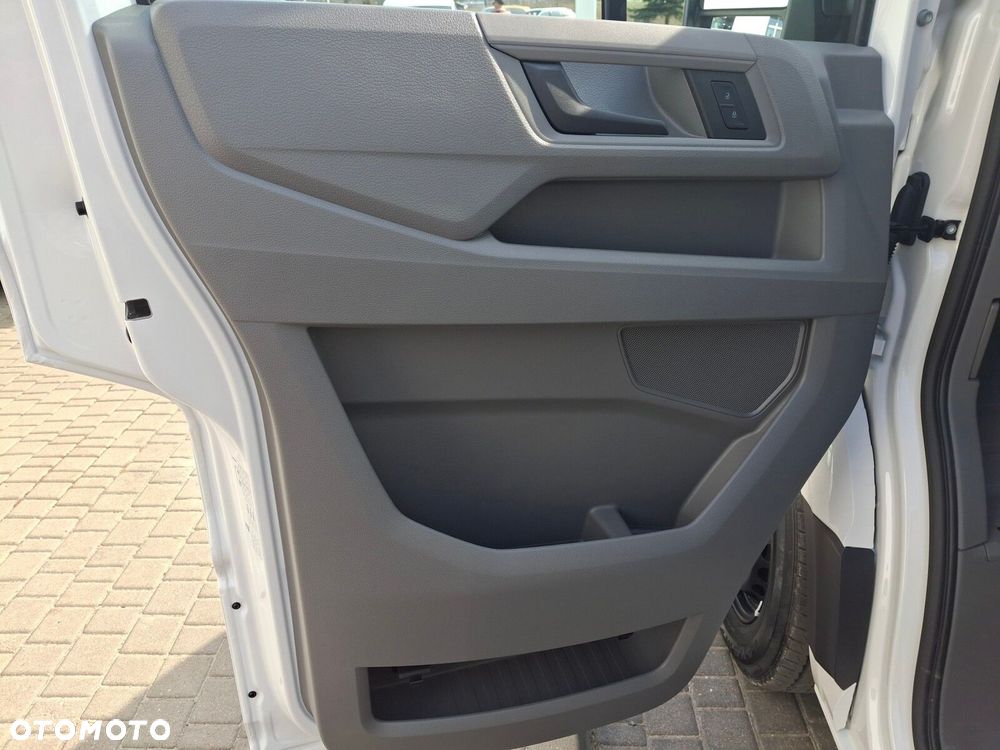 Volkswagen Crafter - 16