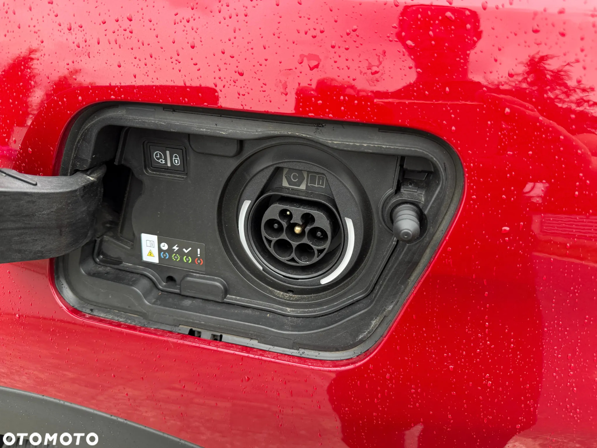 Peugeot 3008 1.6 PureTech Hybrid4 PHEV Road Trip S&S EAT8 - 19