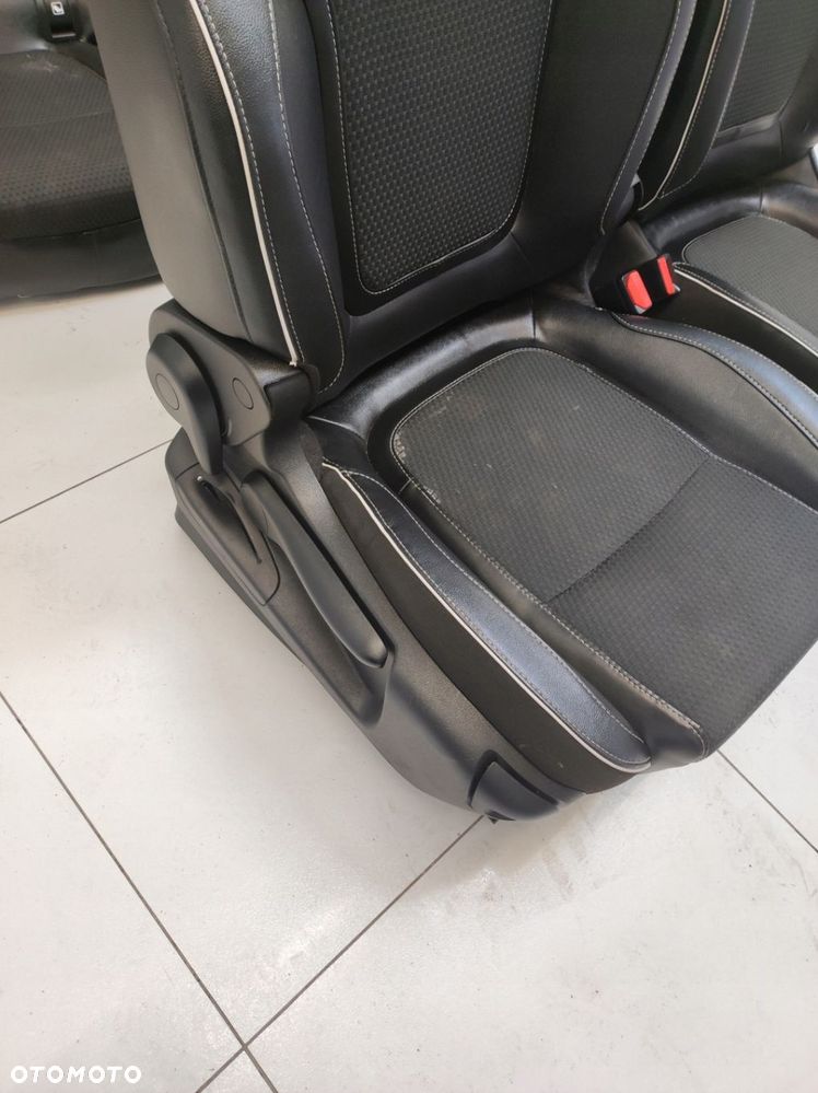 WNĘTRZE FOTELE KANAPA TAPICERKI RENAULT MEGANE IV 4 KOMBI - 8