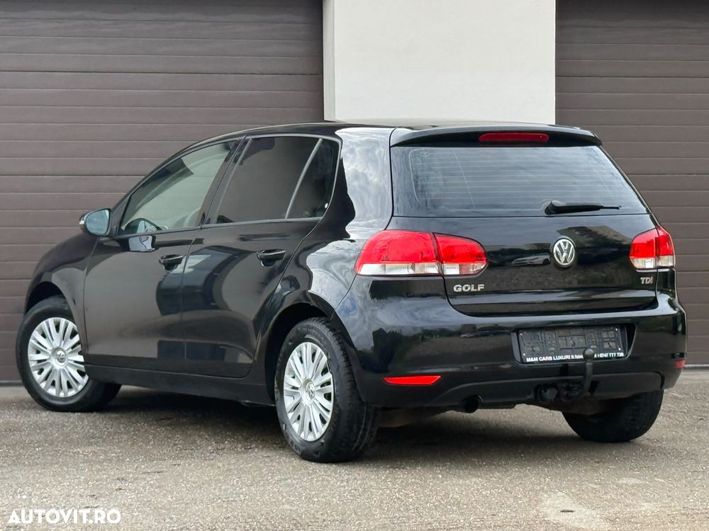 Volkswagen Golf 1.6 TDI DPF BlueMotion Technology Comfortline - 3