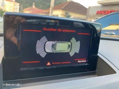 Audi Q3 2.0 TDI S tronic design - 43
