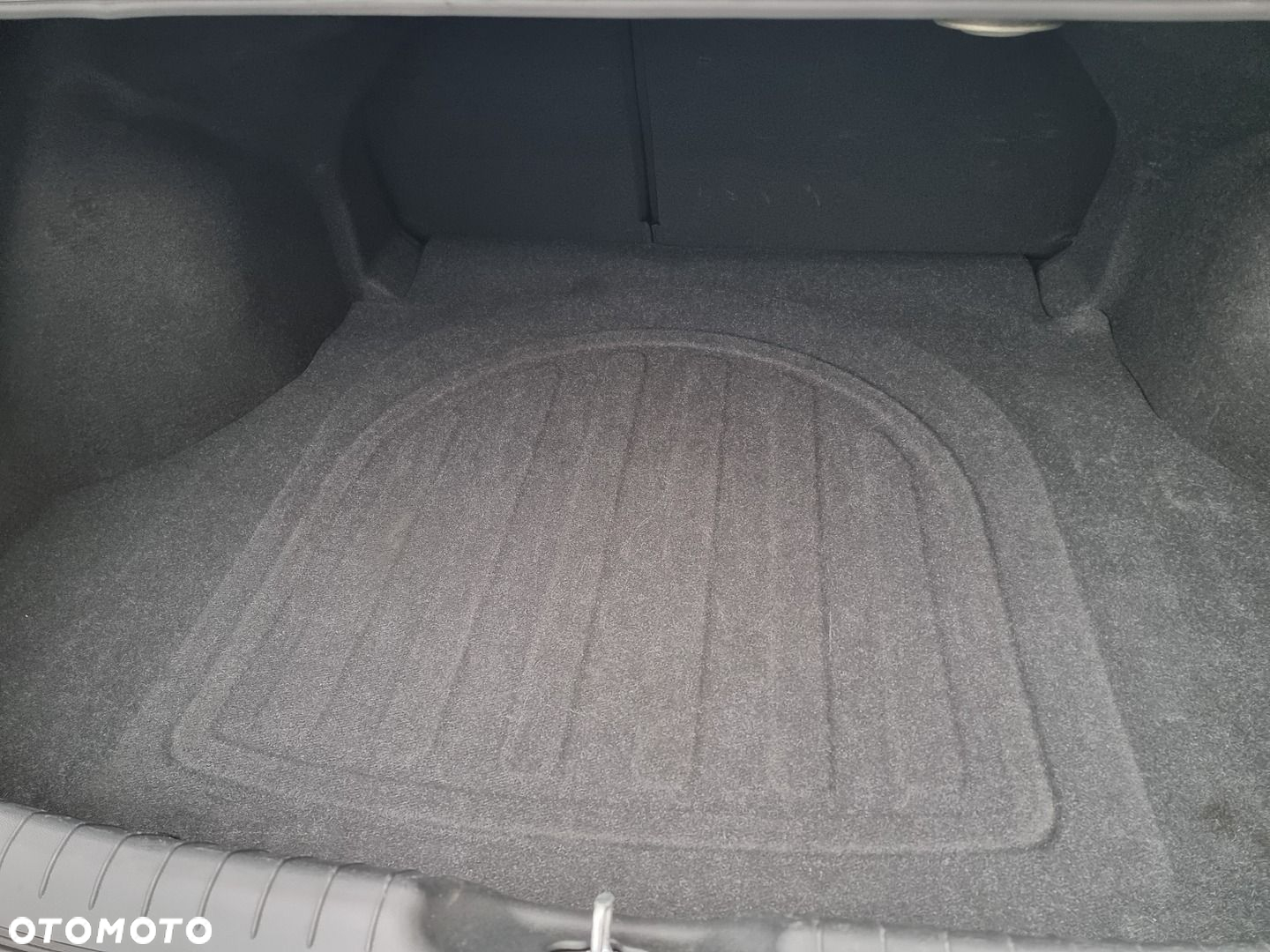 Hyundai Elantra 1.6 Smart - 23