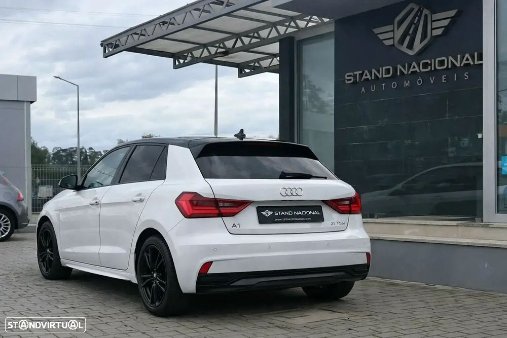 Audi A1 Sportback 25 TFSI Advanced S tronic - 5
