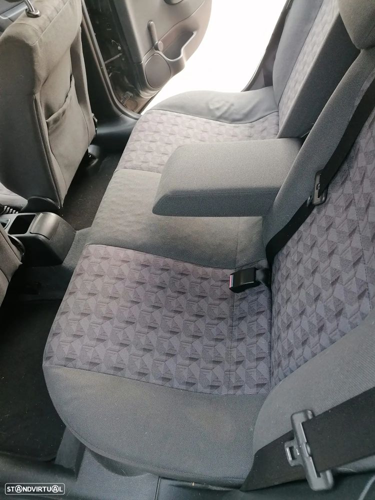 Opel Astra 1.2 Selection - 9