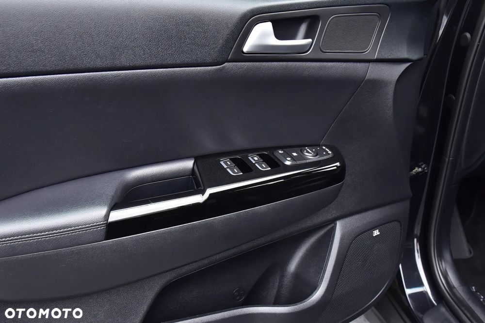 Kia Sportage 1.6 GDI 2WD DREAM-TEAM EDITION - 23