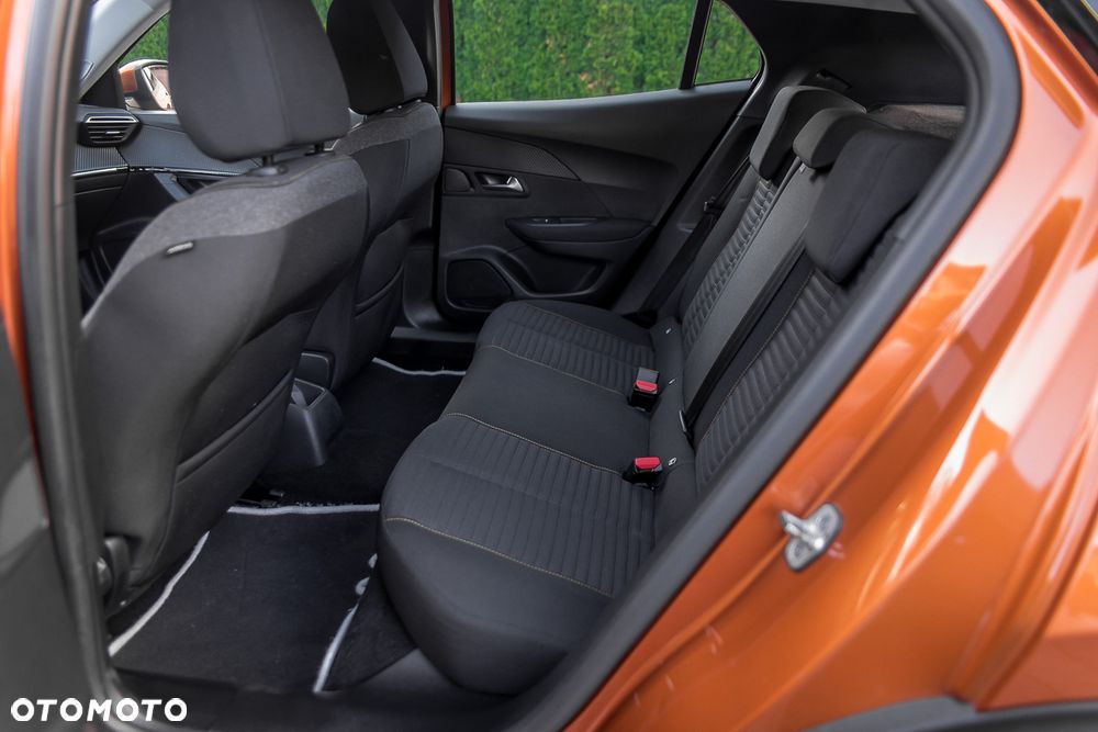 Peugeot 2008 1.2 PureTech Allure Pack S&S - 34