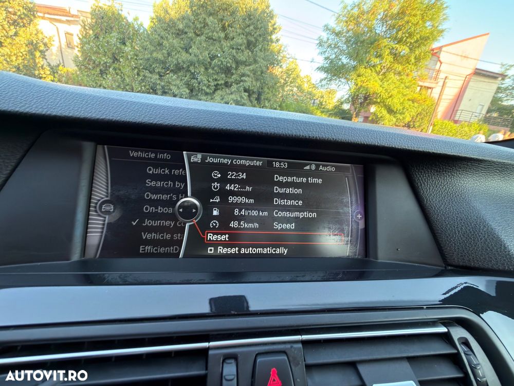 BMW Seria 5 530d xDrive AT - 10