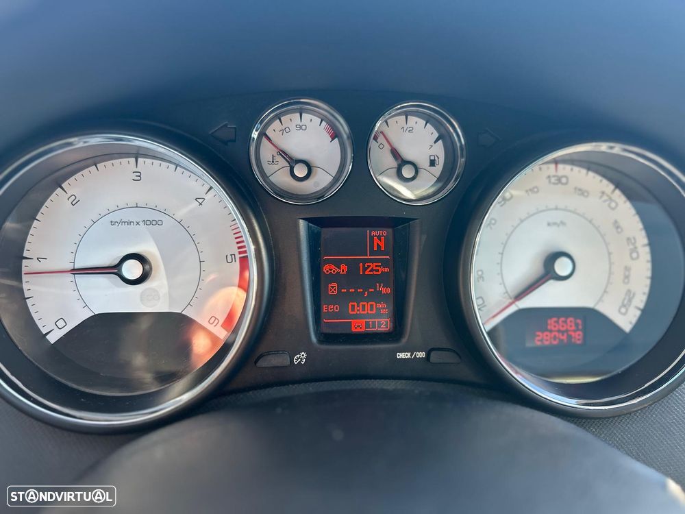 Peugeot 308 SW 1.6 e-HDi Active 2-Tronic - 11