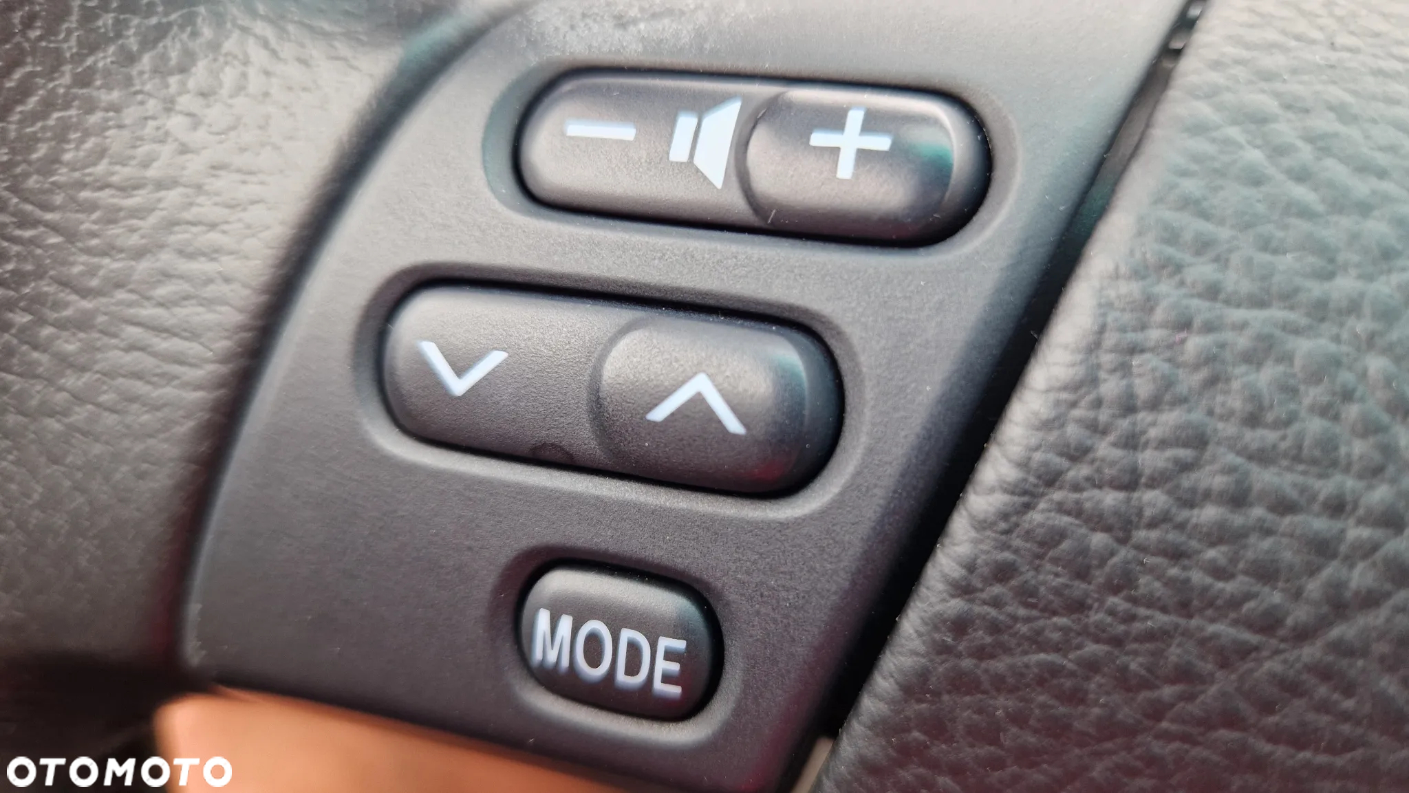 Lexus RX 400h (hybrid) Luxury - 20