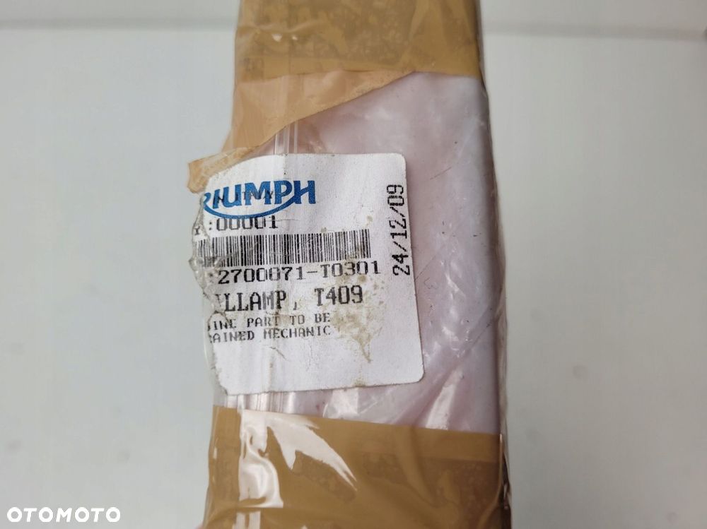 TRIUMPH DAYTONA 675 KLOSZ LAMPY TYŁ - 7