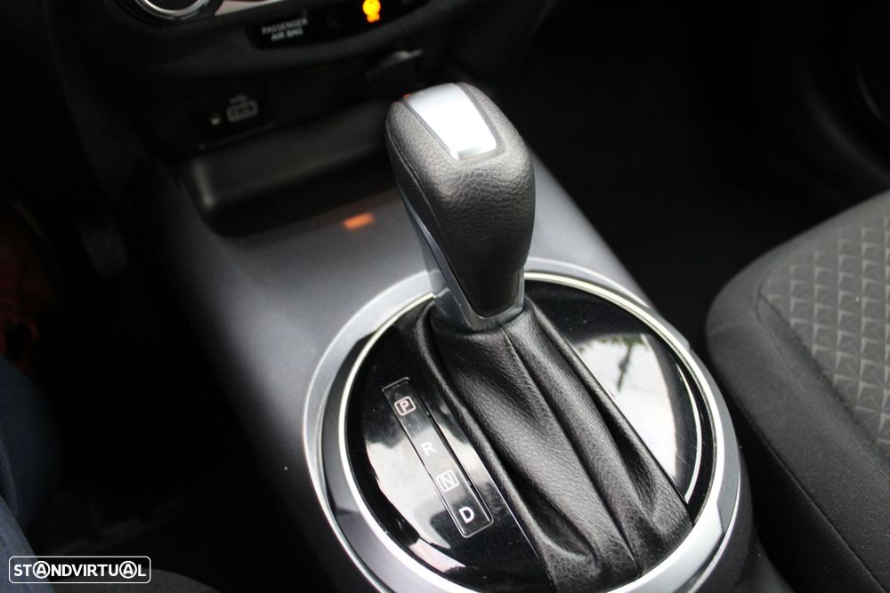 Nissan Juke 1.0 DIG-T Acenta DCT - 22