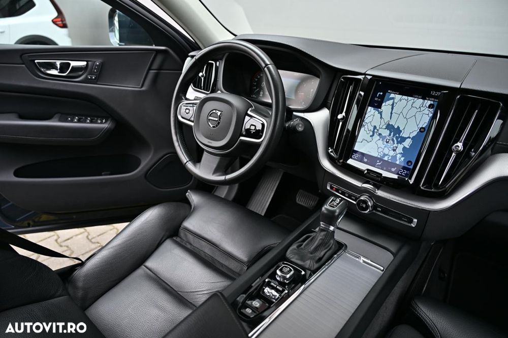 Volvo XC 60 D5 AWD Geartronic Inscription - 9