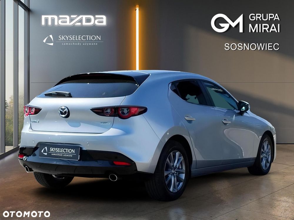 Mazda 3 - 8