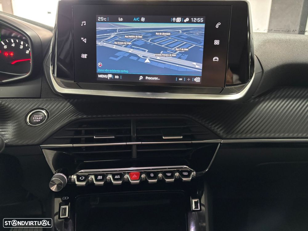 Peugeot 2008 1.2 PureTech Allure EAT8 - 15