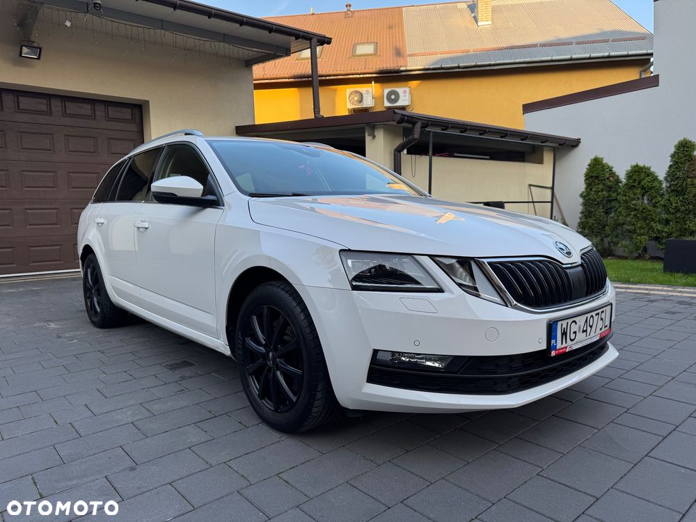 Skoda Octavia 2.0 TDI 4x4 Elegance DSG - 3