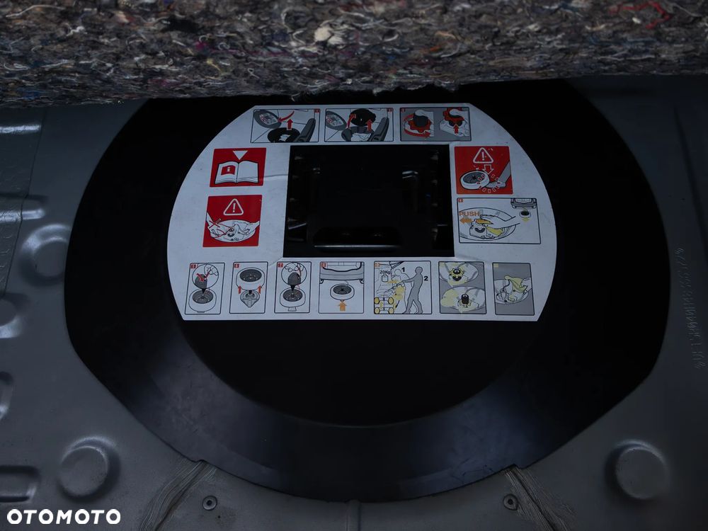 Renault Clio 1.5 dCi 75 Expression - 23