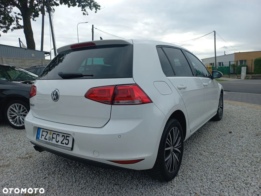 Volkswagen Golf 1.4 TSI BlueMotion Technology Allstar - 13