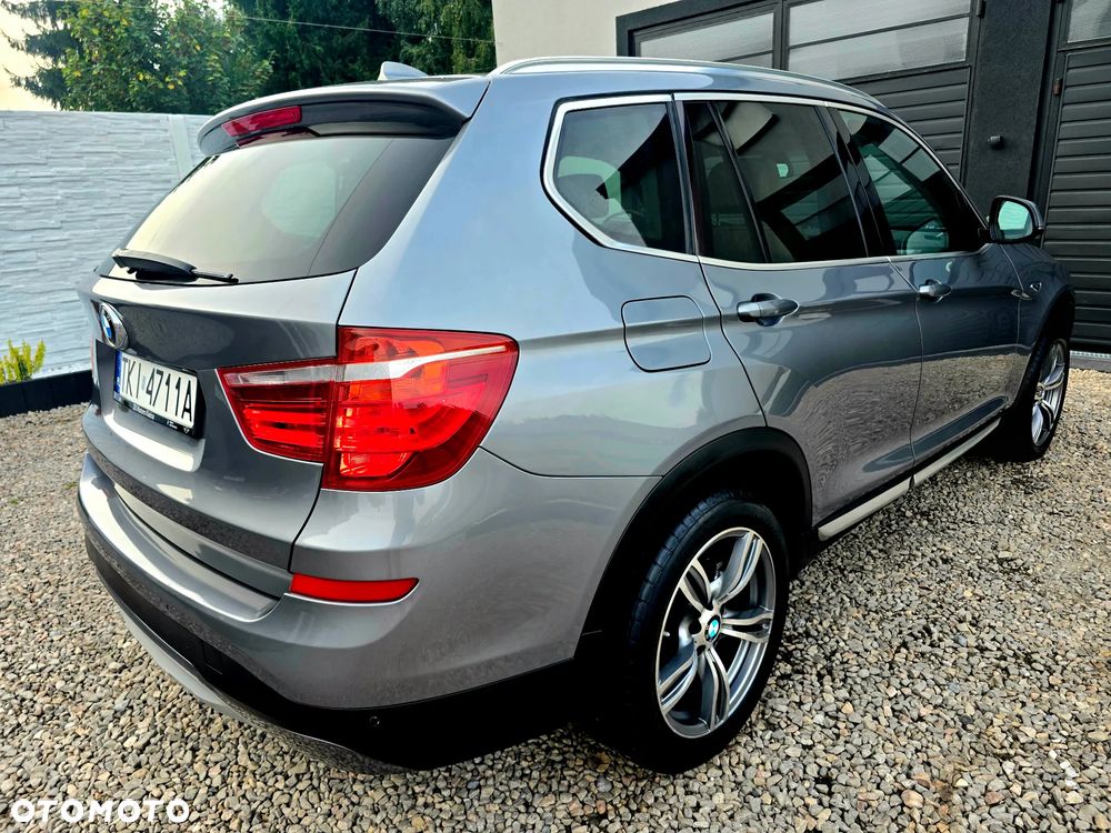 BMW X3 xDrive20d xLine - 13